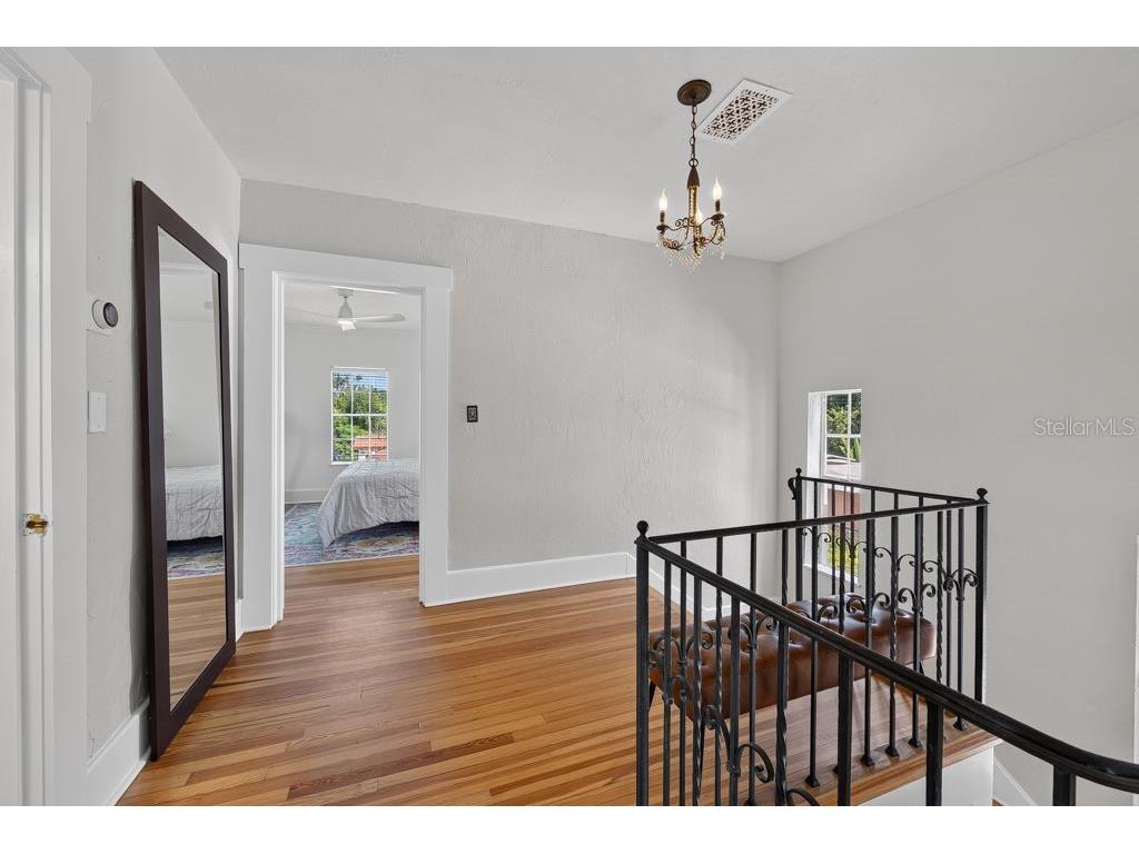 7810 Senrab Drive Bradenton FL 34209 TB8526463 image35