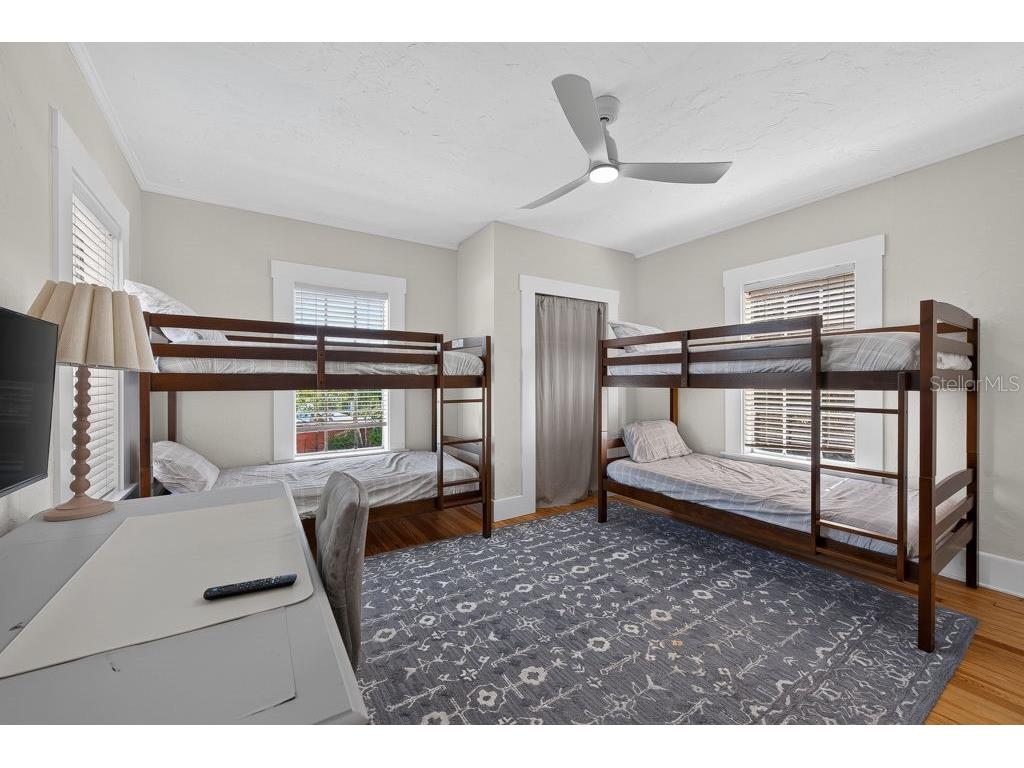 7810 Senrab Drive Bradenton FL 34209 TB8526463 image46