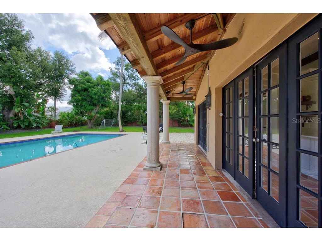 7810 Senrab Drive Bradenton FL 34209 TB8526463 image53