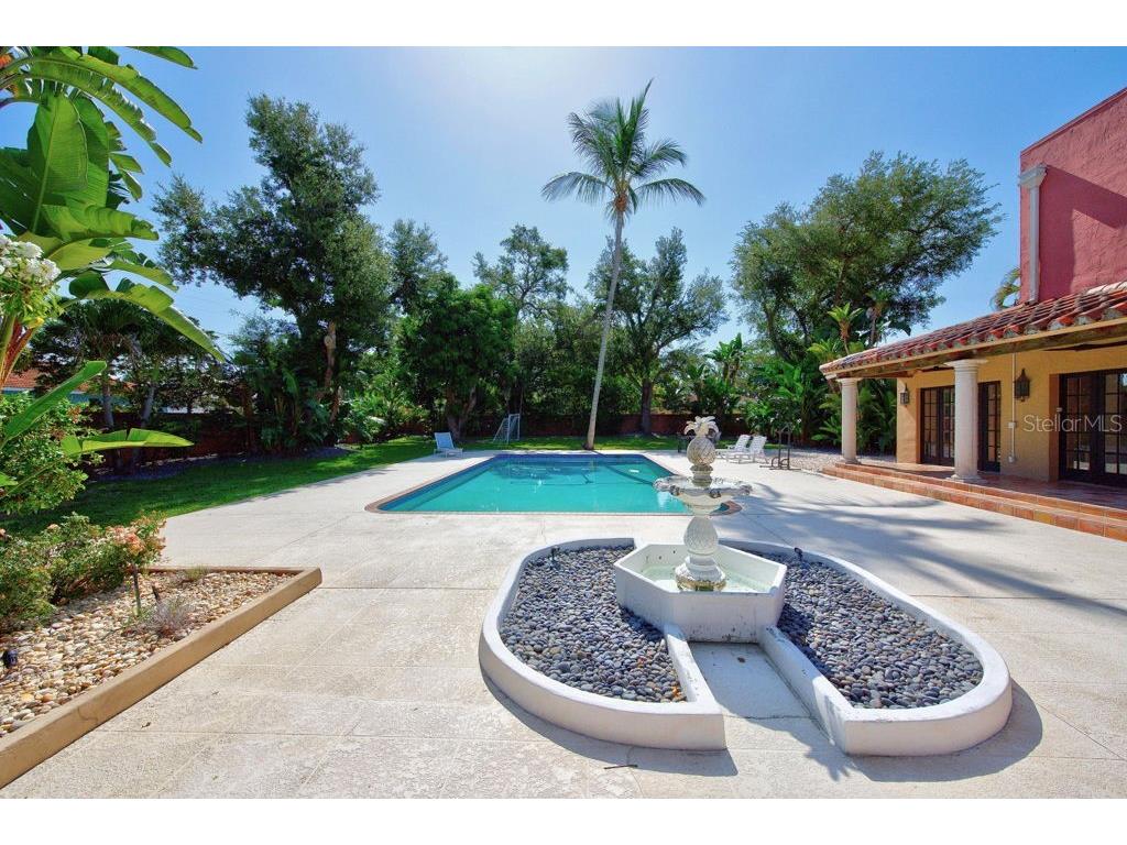 7810 Senrab Drive Bradenton FL 34209 TB8526463 image57