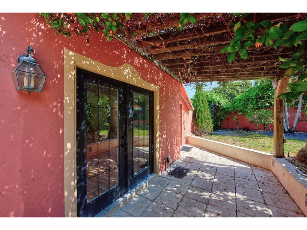 7810 Senrab Drive Bradenton FL 34209 TB8526463 image66