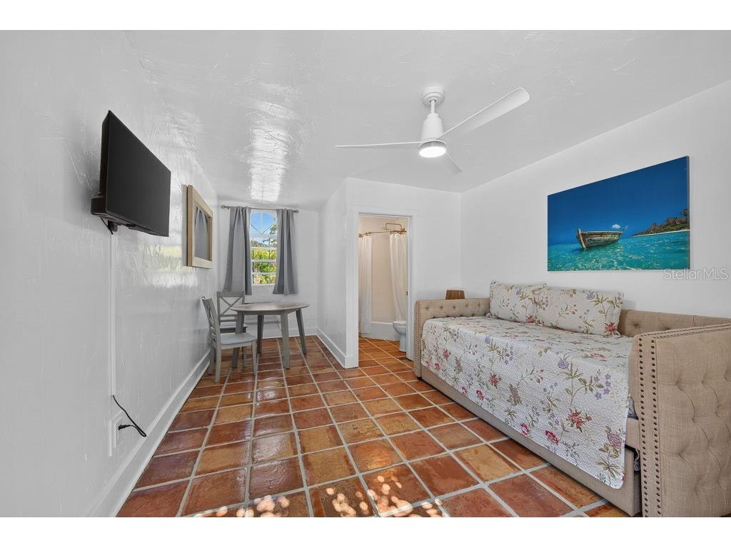 7810 Senrab Drive Bradenton FL 34209 TB8526463 image67