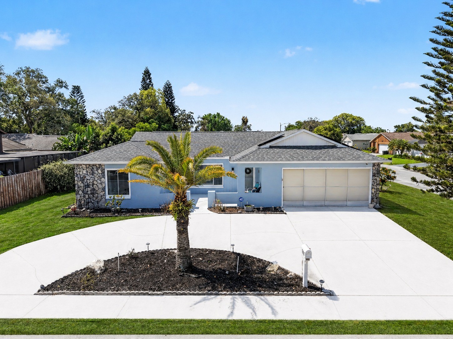 7810 Vienna Lane Port Richey FL 34668 W7885207 image1