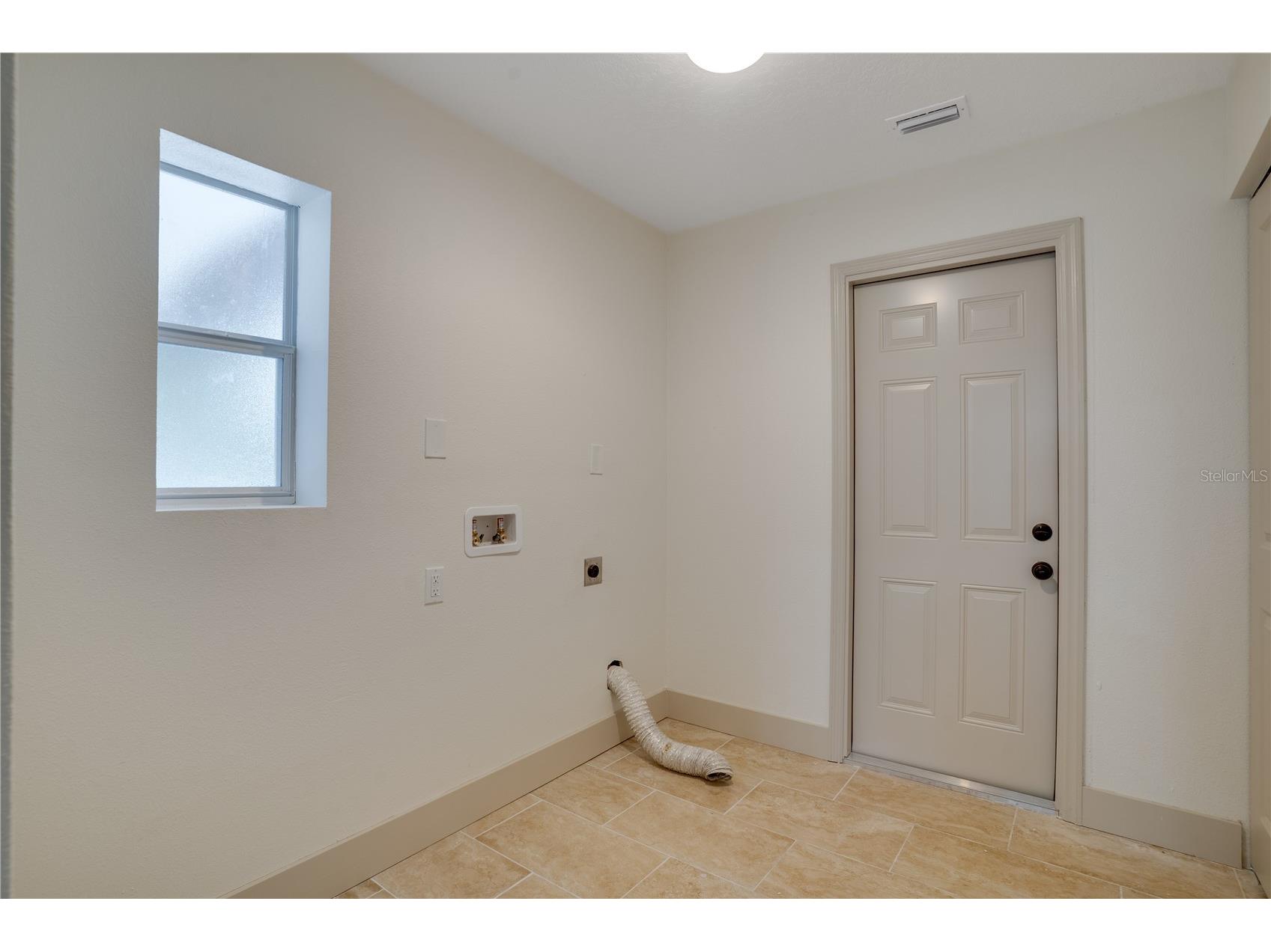 7811 47th Street N Pinellas Park FL 33781 TB8514237 image35