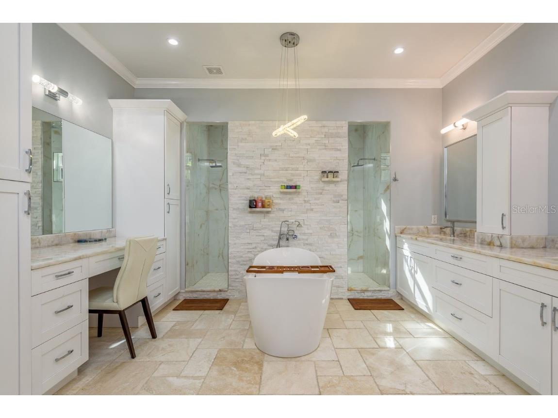 7811 Bay Drive #A Tampa FL 33635 - TAMPA BAY W7879067 image32