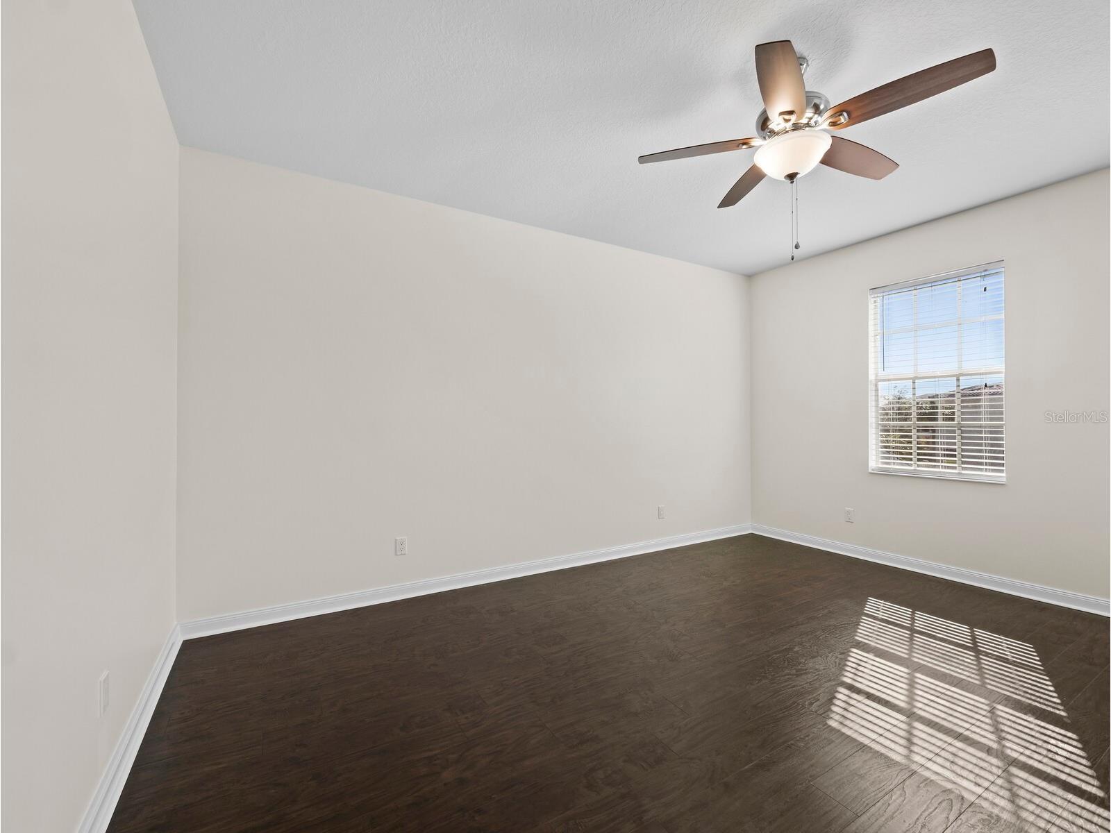 7811 Bergamo Avenue Sarasota FL 34238 A4683192 image17