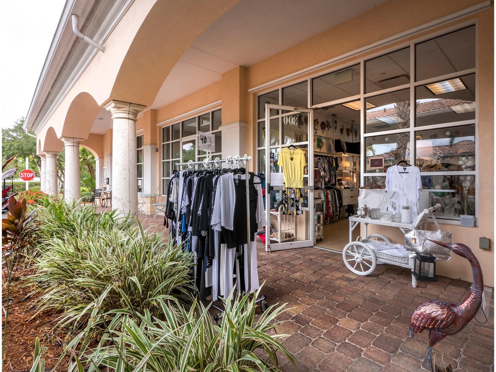 7811 Bergamo Avenue Sarasota FL 34238 A4683192 image38