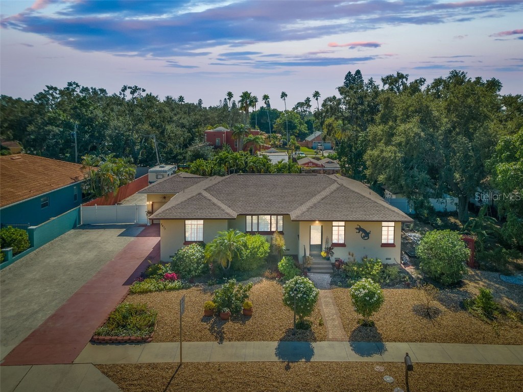 7811 Manatee Avenue W Bradenton FL 34209 T3484554 image1