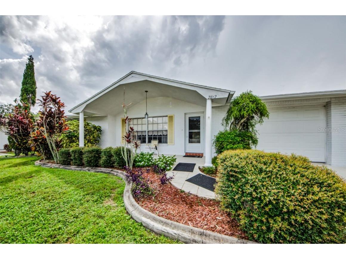 7812 Cherrytree Lane New Port Richey FL 34653 W7877302 image1