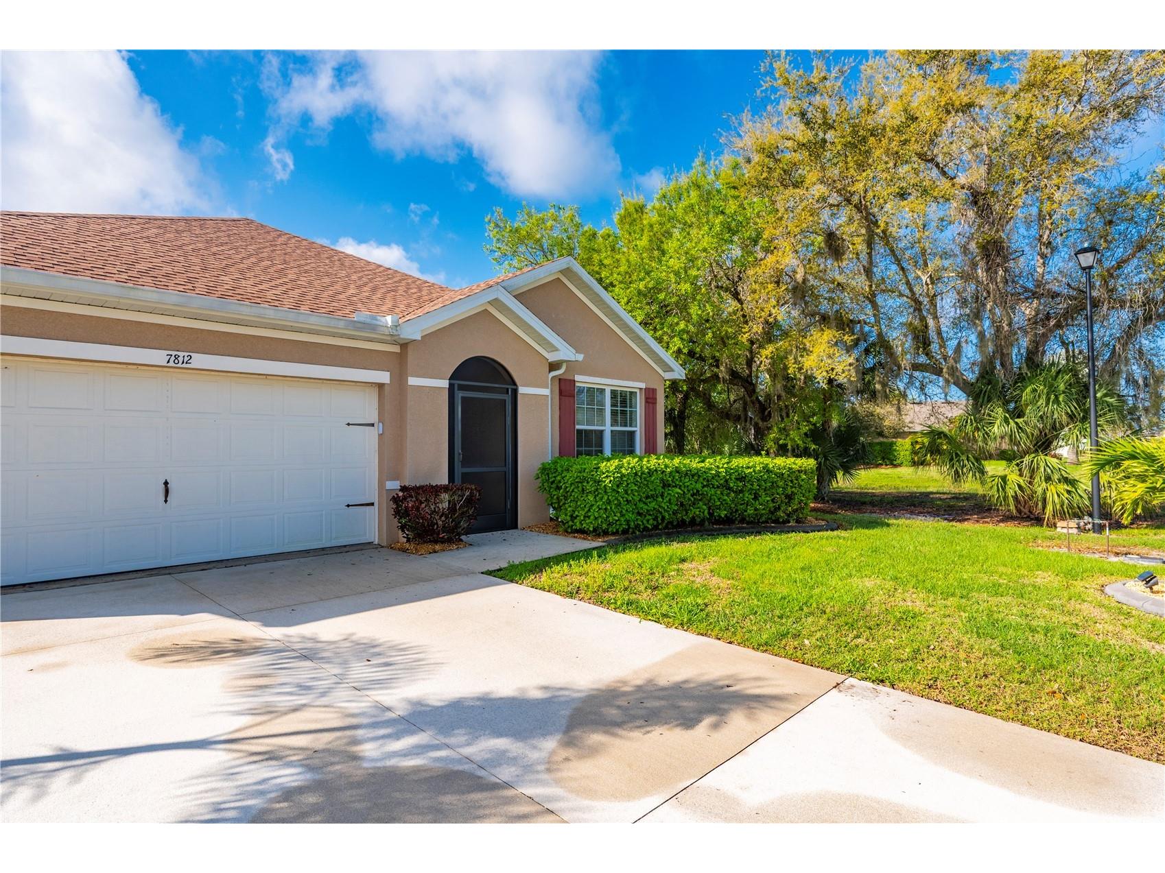 7812 Mikasa Drive Punta Gorda FL 33950 C7523664 image6