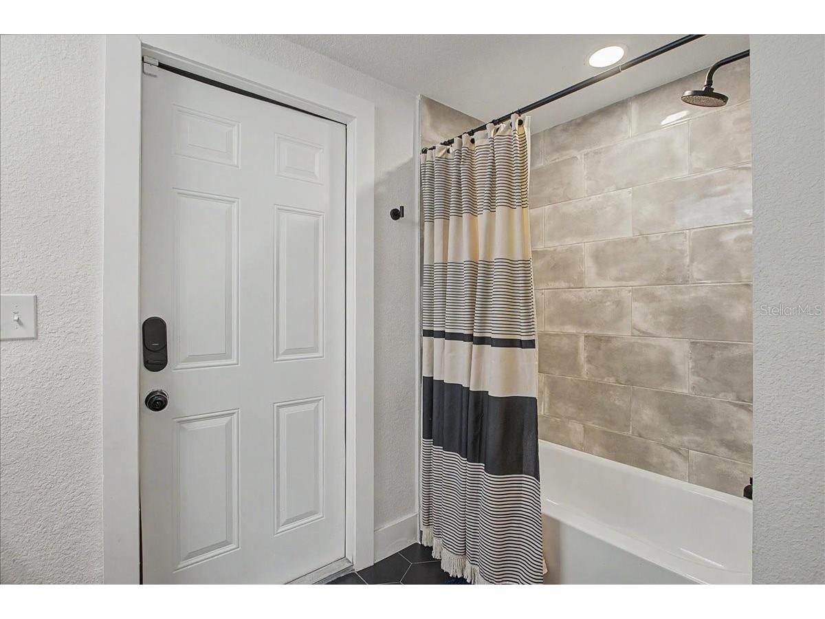 7812 Rideout Road Tampa FL 33619 TB8511069 image45
