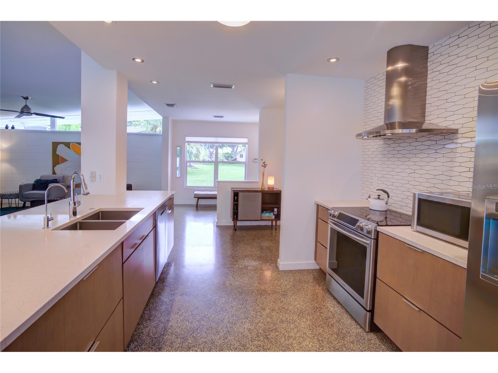 7812 San Juan Avenue Bradenton FL 34209 A4695057 image18