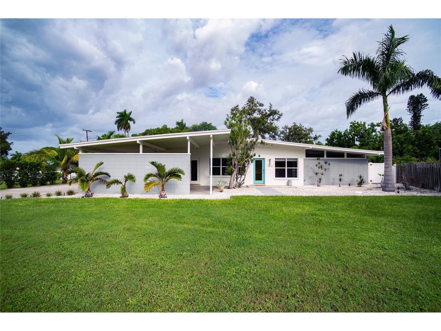 7812 San Juan Avenue Bradenton FL 34209 A4695057 image2
