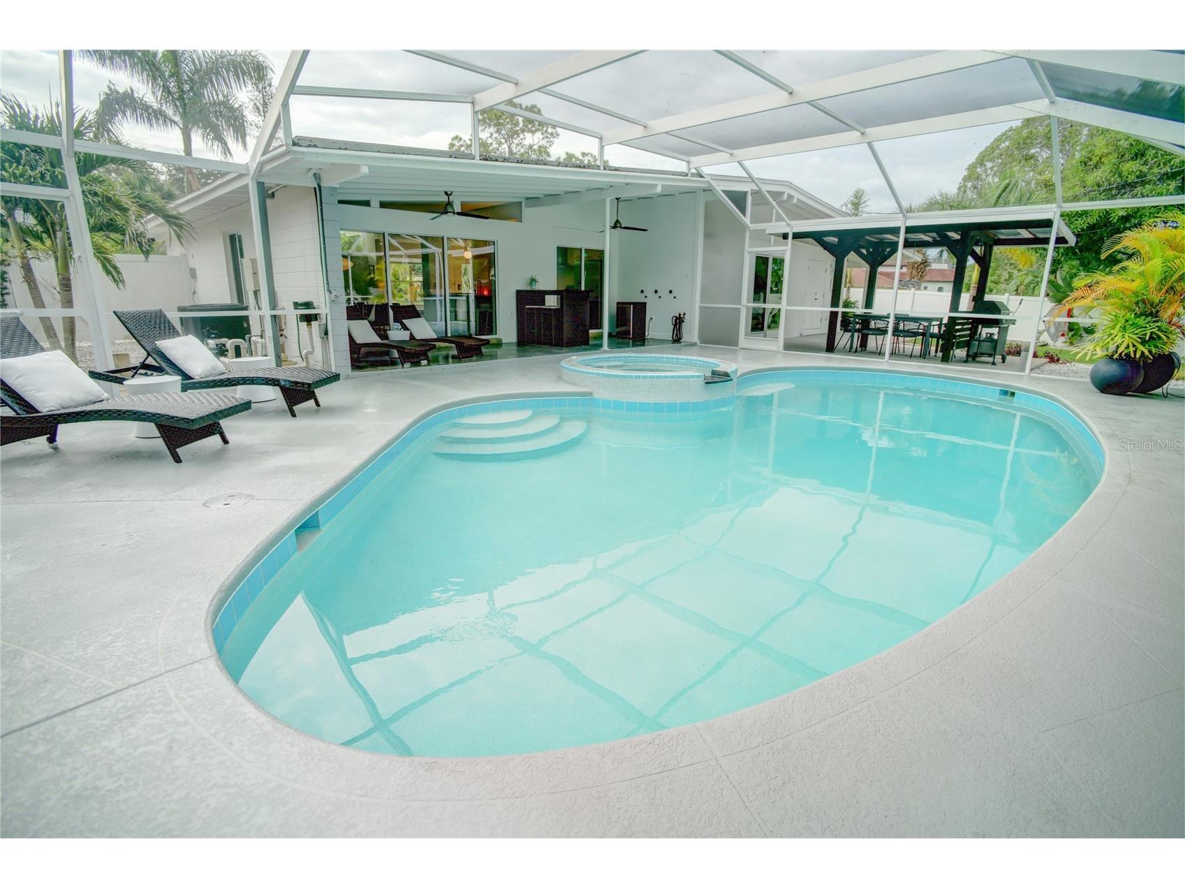 7812 San Juan Avenue Bradenton FL 34209 A4695057 image5