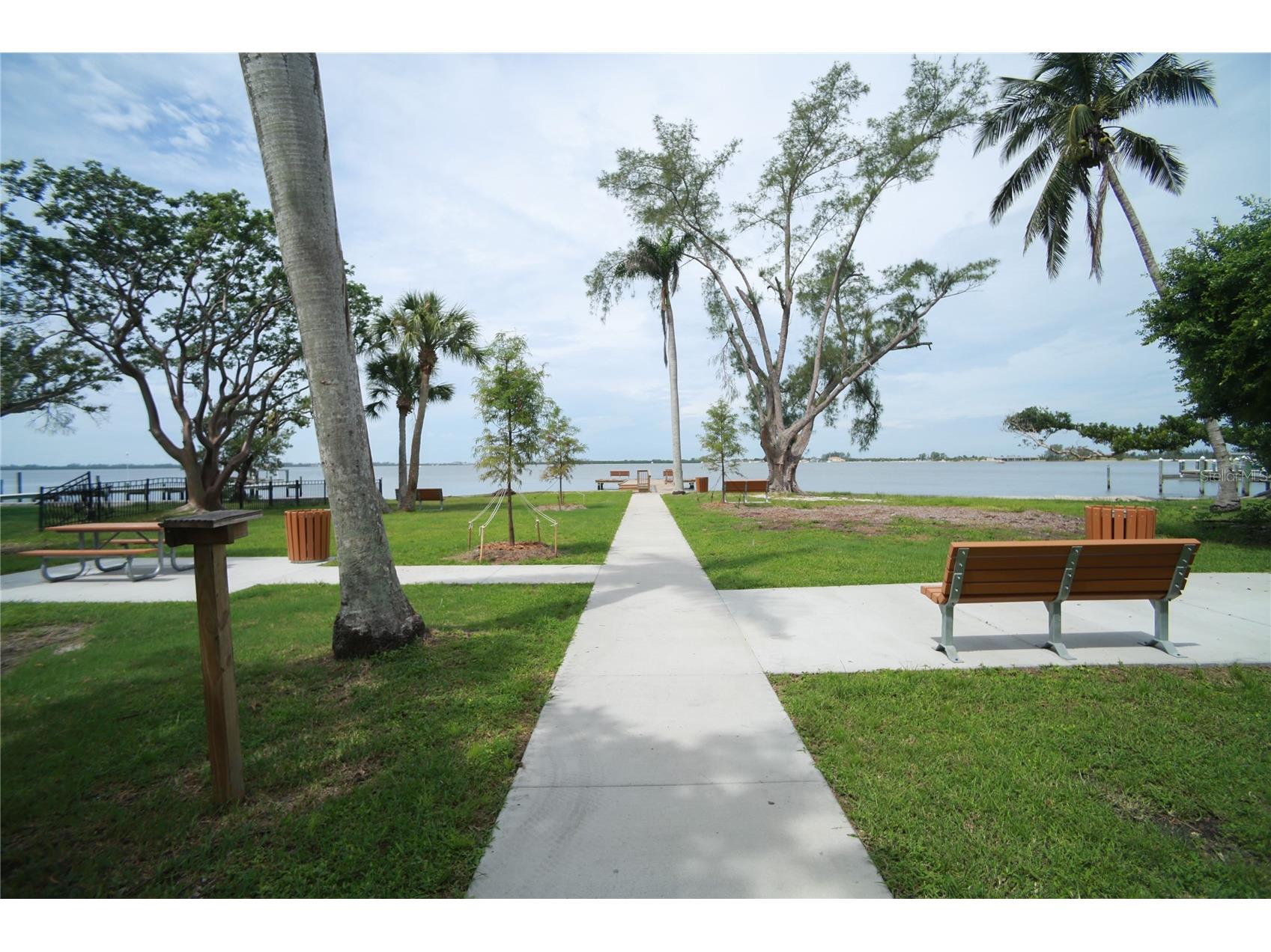 7812 San Juan Avenue Bradenton FL 34209 A4695057 image55
