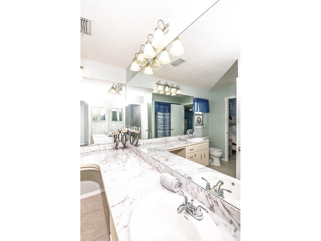 7812 Turnbridge Drive Port Richey FL 34668 TB8378071 image27