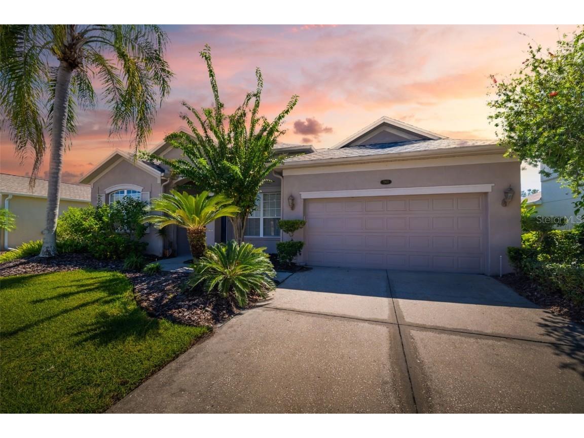 7813 Castleisland Drive Sarasota FL 34240 A4666143 image1