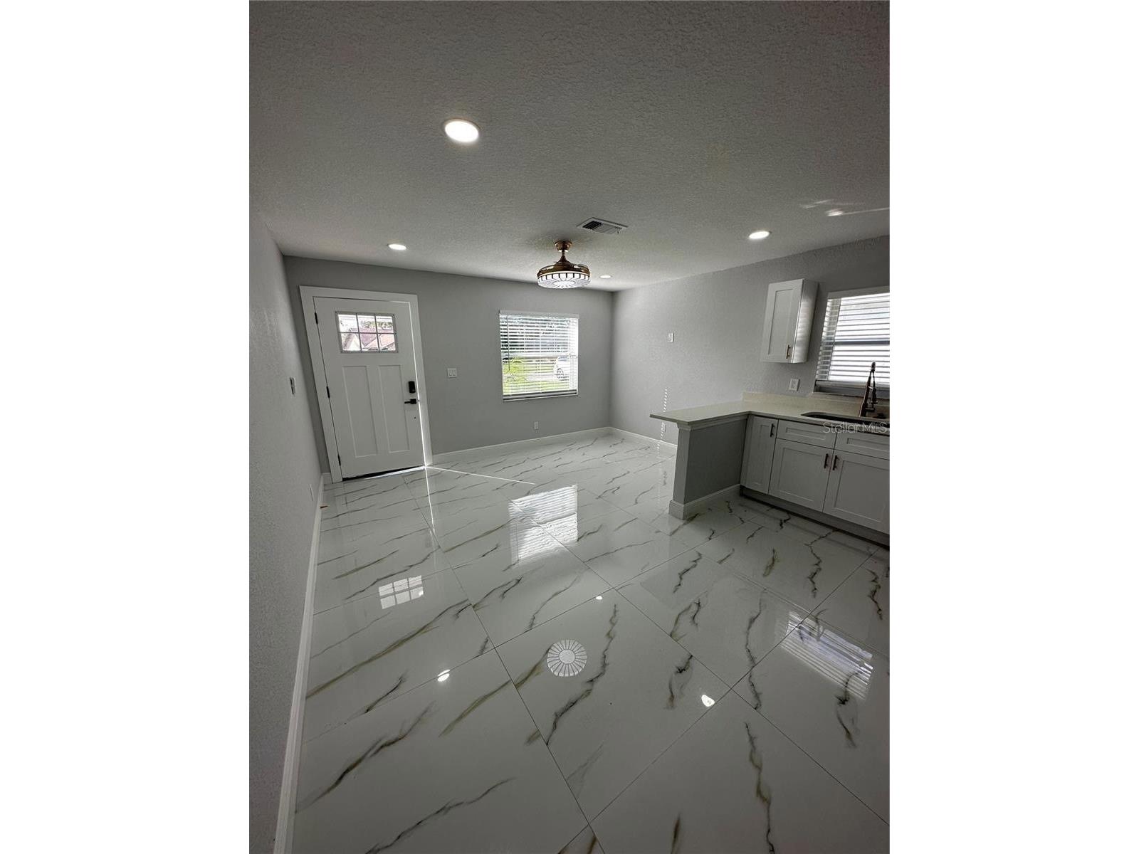 7813 Lakeshore Drive #A Tampa FL 33604 TB8501723 image10