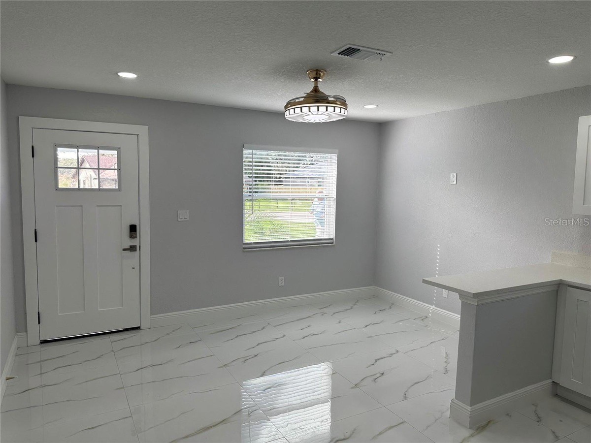 7813 Lakeshore Drive #A Tampa FL 33604 TB8501723 image4