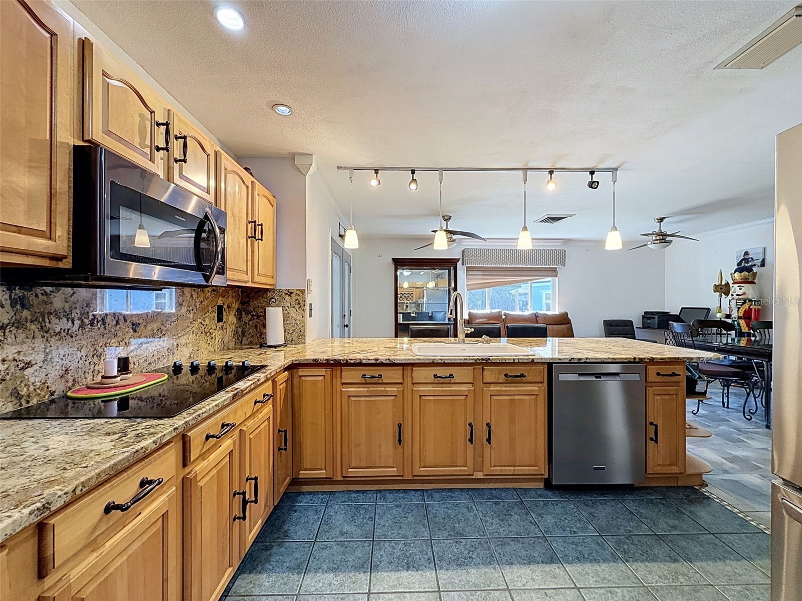 7813 Leo Kidd Avenue Port Richey FL 34668 W7886977 image67