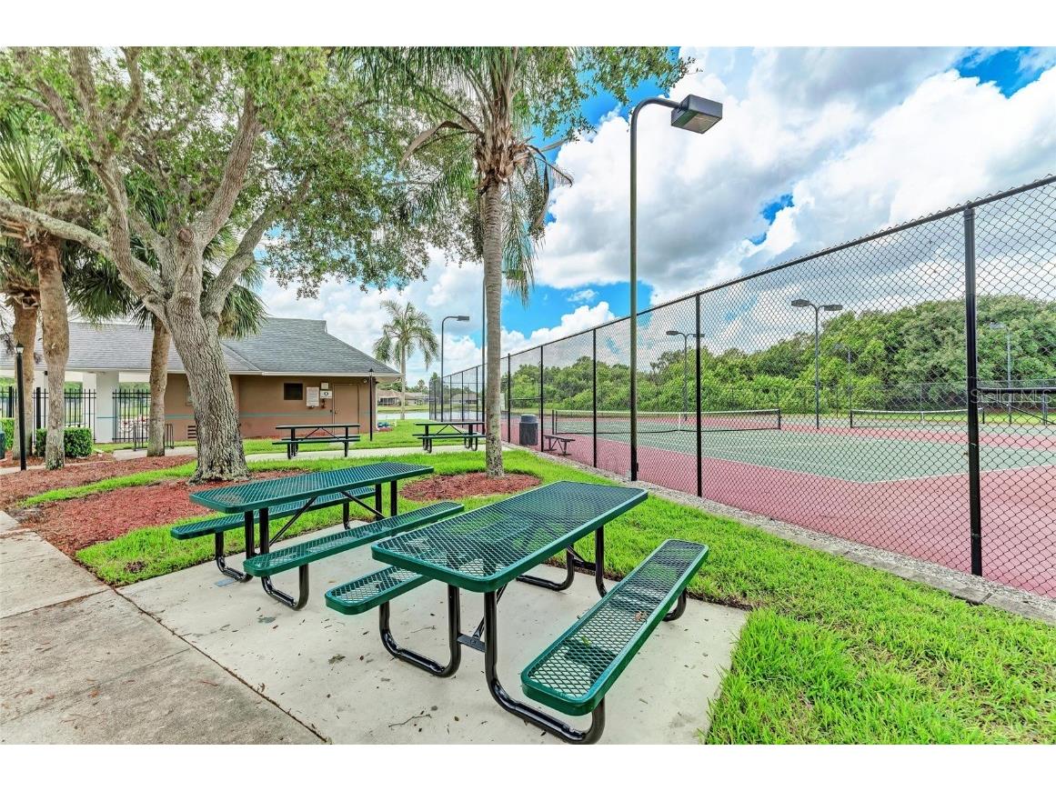 7814 48th Avenue E Bradenton FL 34203 A4649021 image51