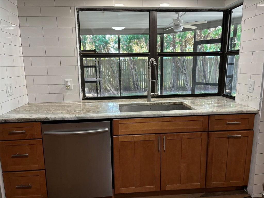 7814 Flintlock Drive Port Richey FL 34668 W7880531 image7