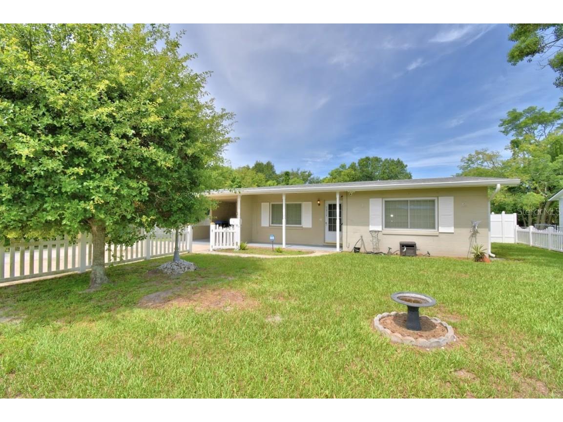 7814 Plunkett Avenue Orlando FL 32810 P4935364 image1