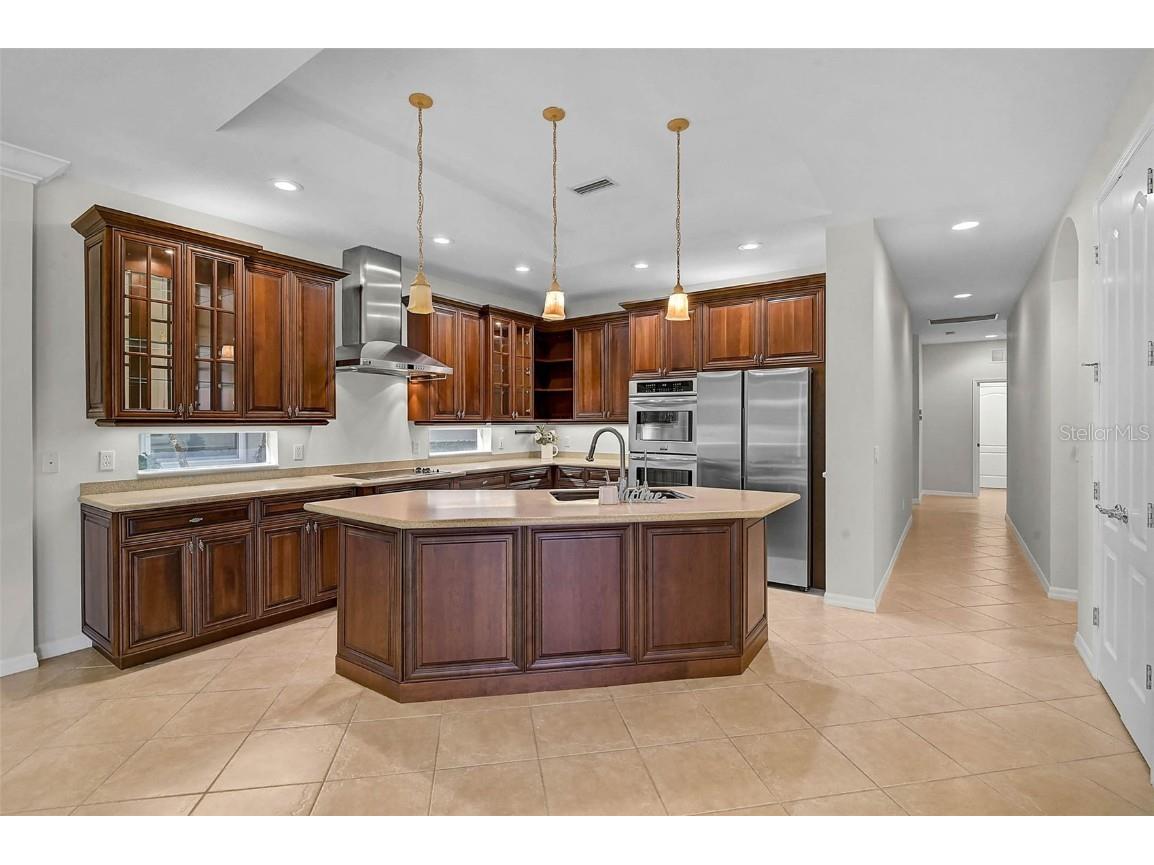 7815 Ashley Circle Bradenton FL 34201 A4668389 image10