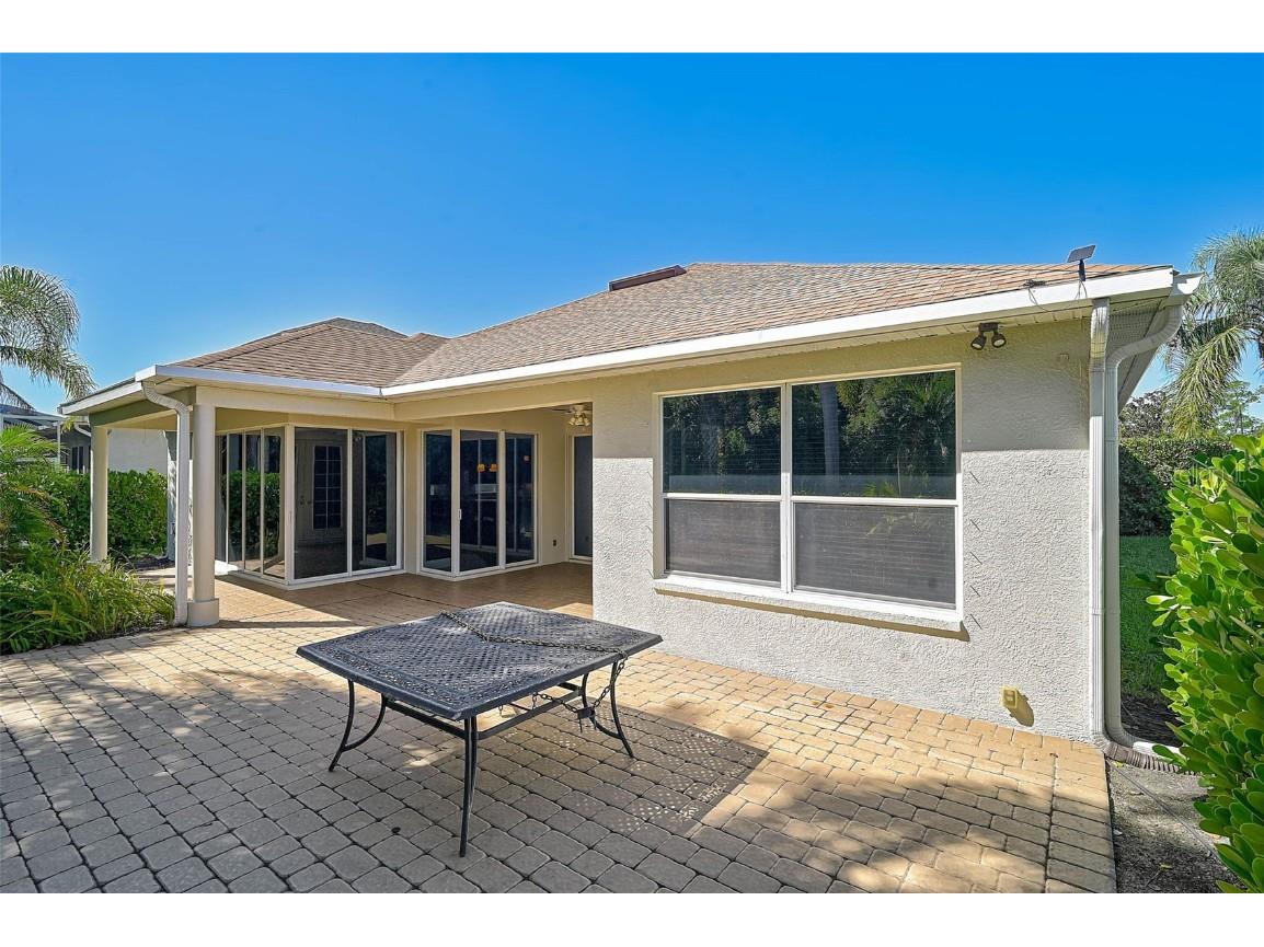 7815 Ashley Circle Bradenton FL 34201 A4668389 image28