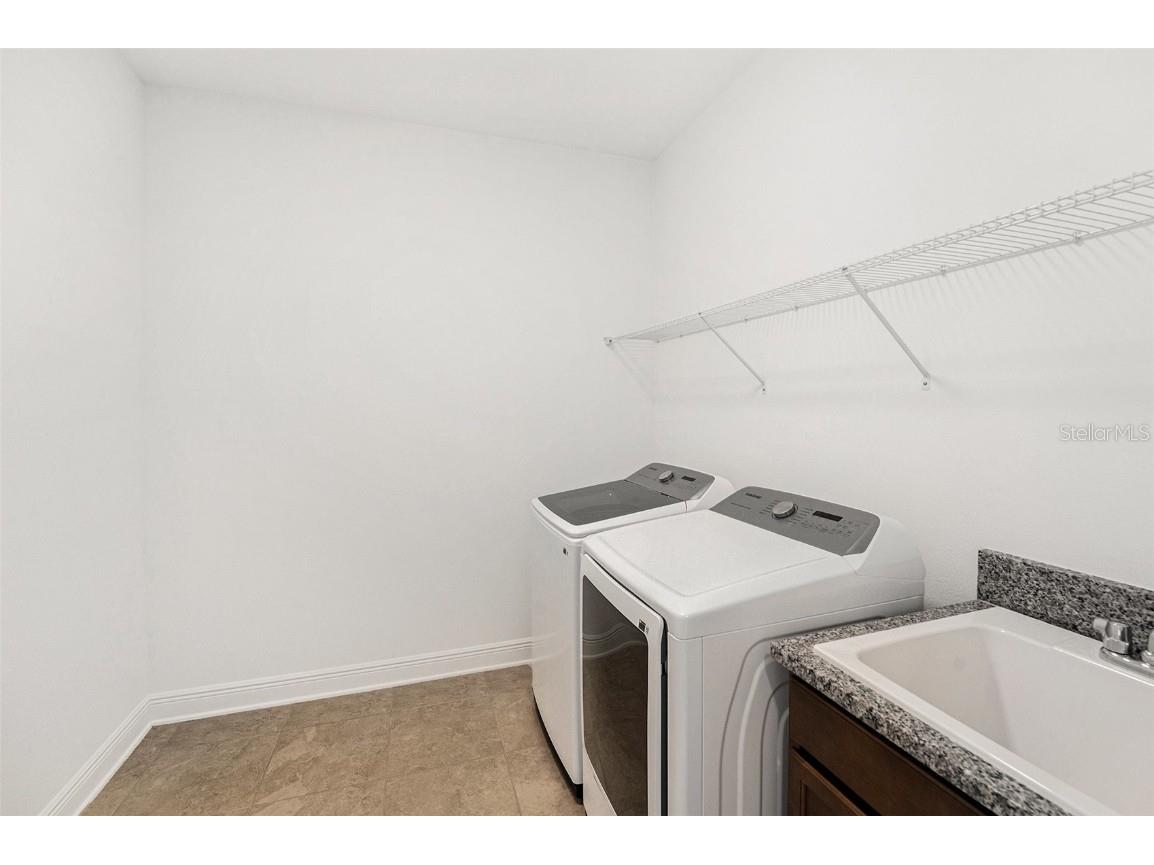 7815 Bronze Oak Drive Wesley Chapel FL 33545 TB8429222 image16