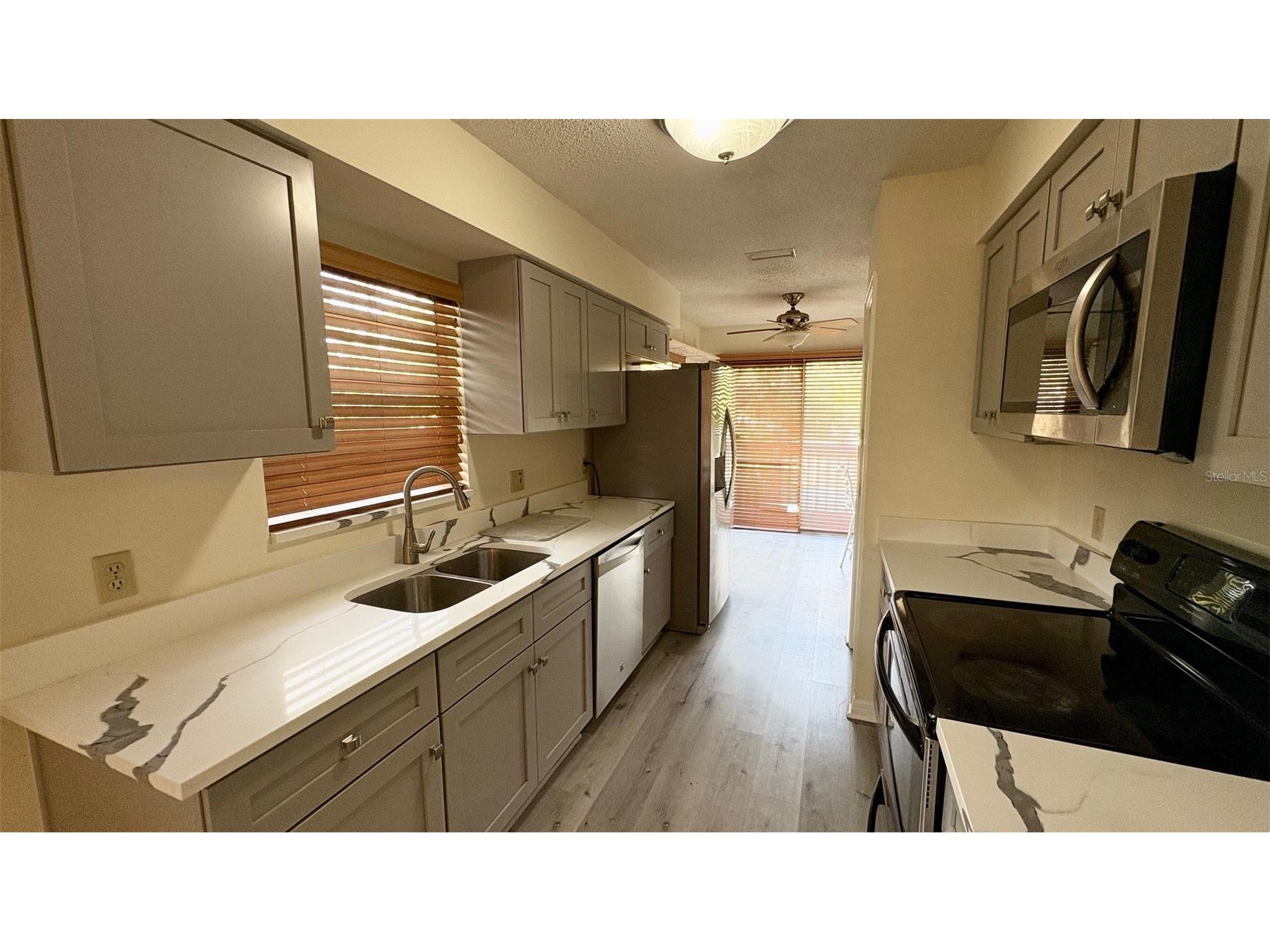 7815 Butler Avenue Hudson FL 34667 W7881598 image7