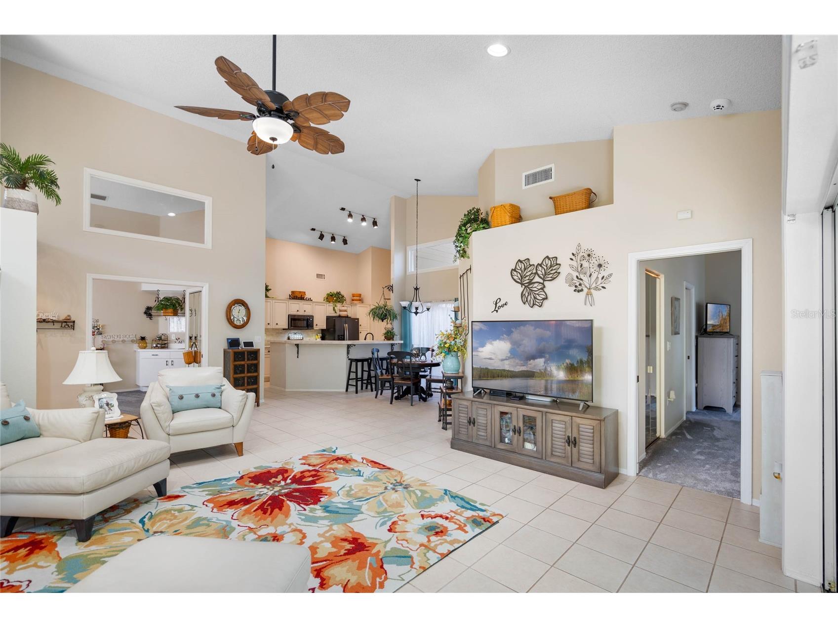 7815 Geneva Lane Sarasota FL 34243 W7882865 image2