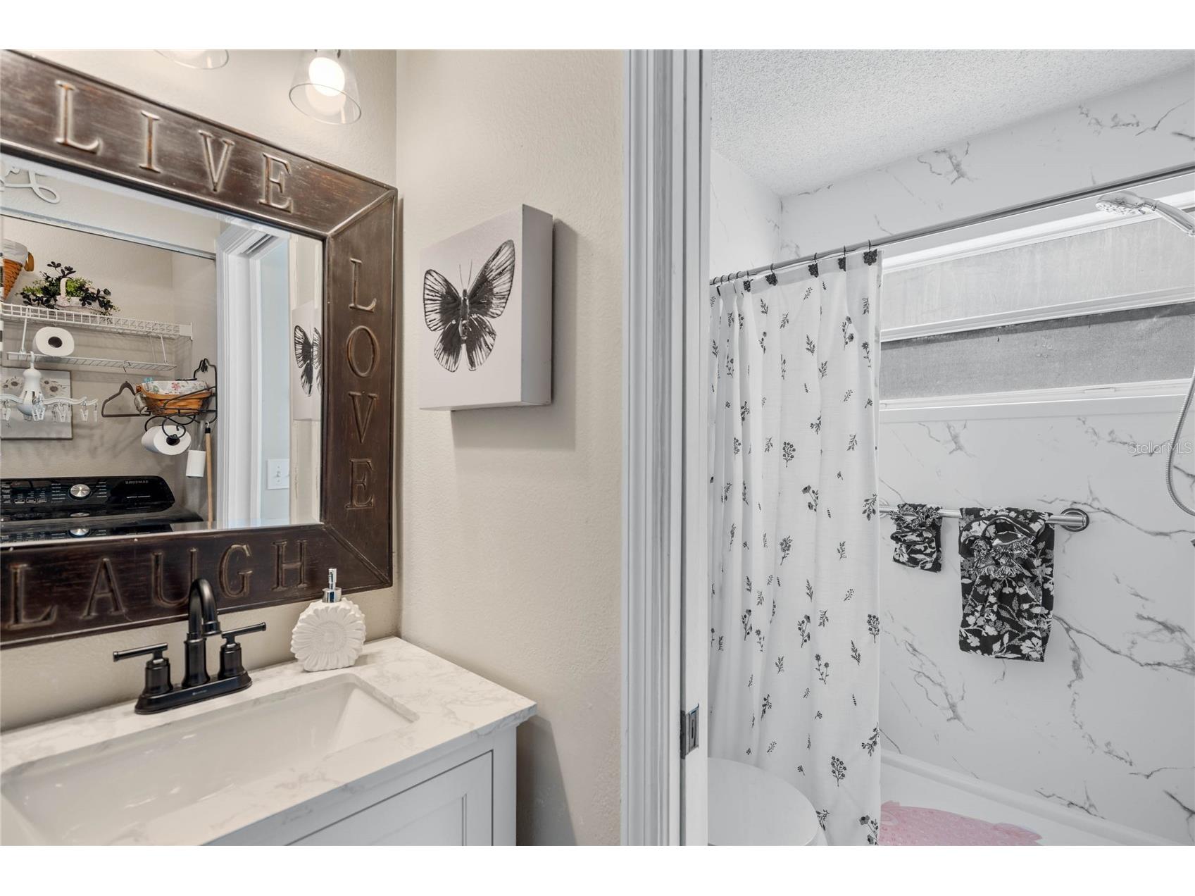 7815 Geneva Lane Sarasota FL 34243 W7882865 image29