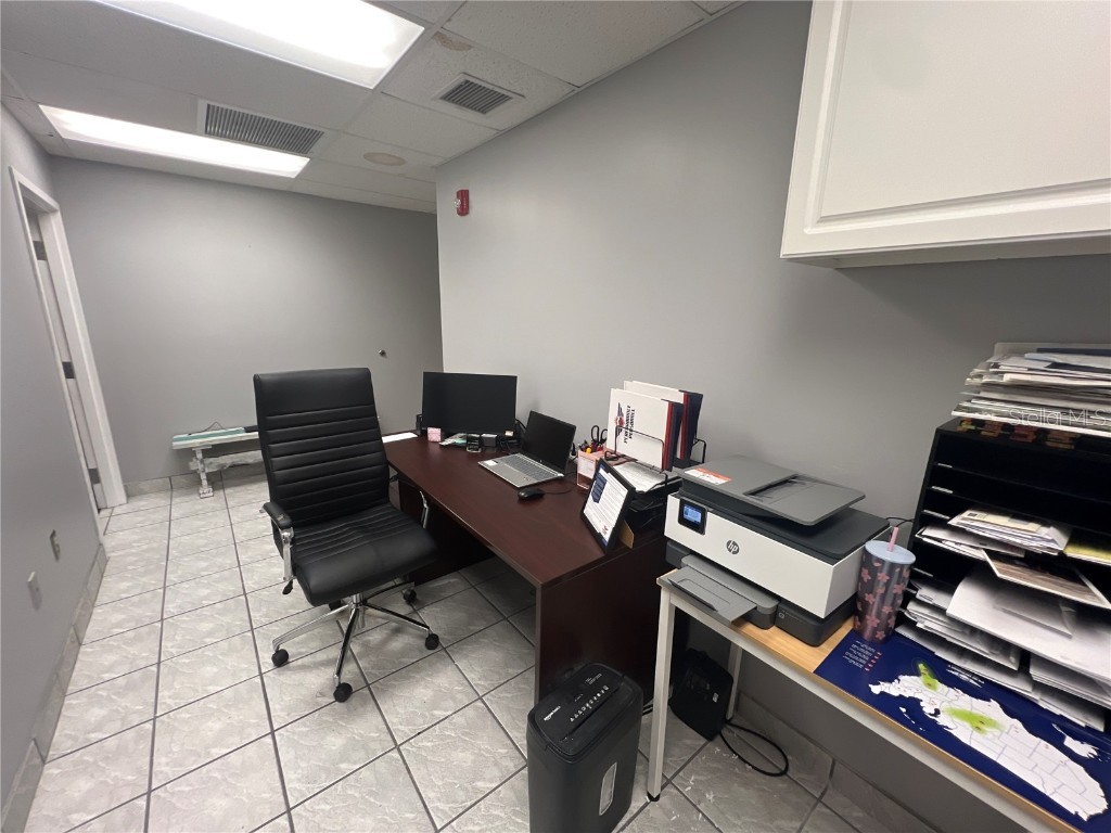 7815 N Dale Mabry Highway Tampa FL 33614 TB8428486 image14