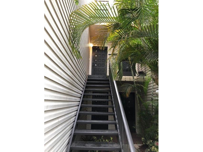 7815 Niagara Avenue #2124 Tampa FL 33617 T3442636 image1