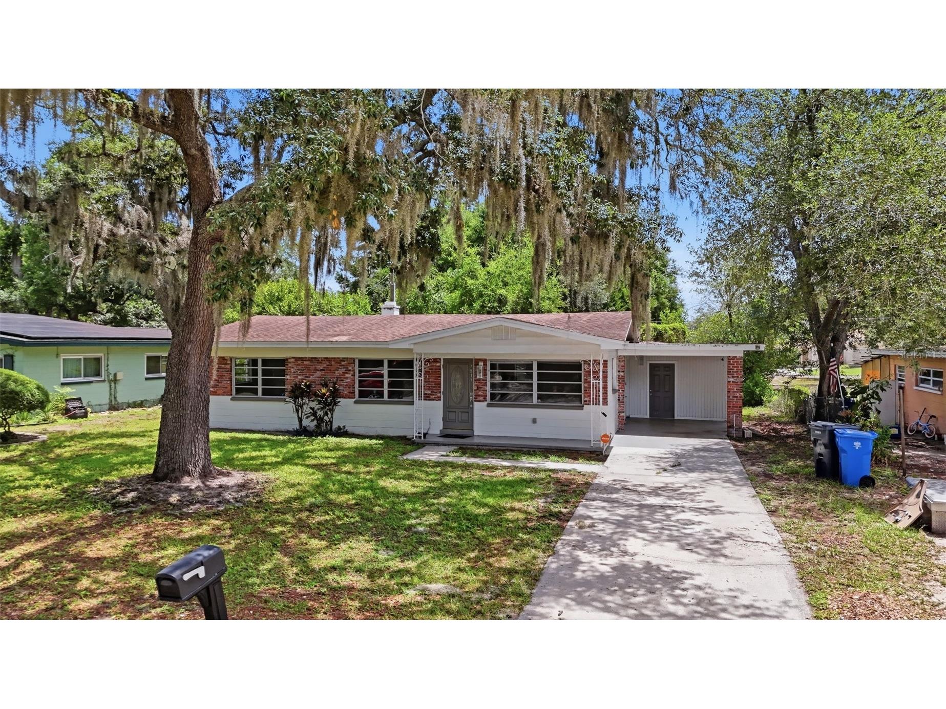 7815 Pine Hill Drive Tampa FL 33617 TB8511114 image3