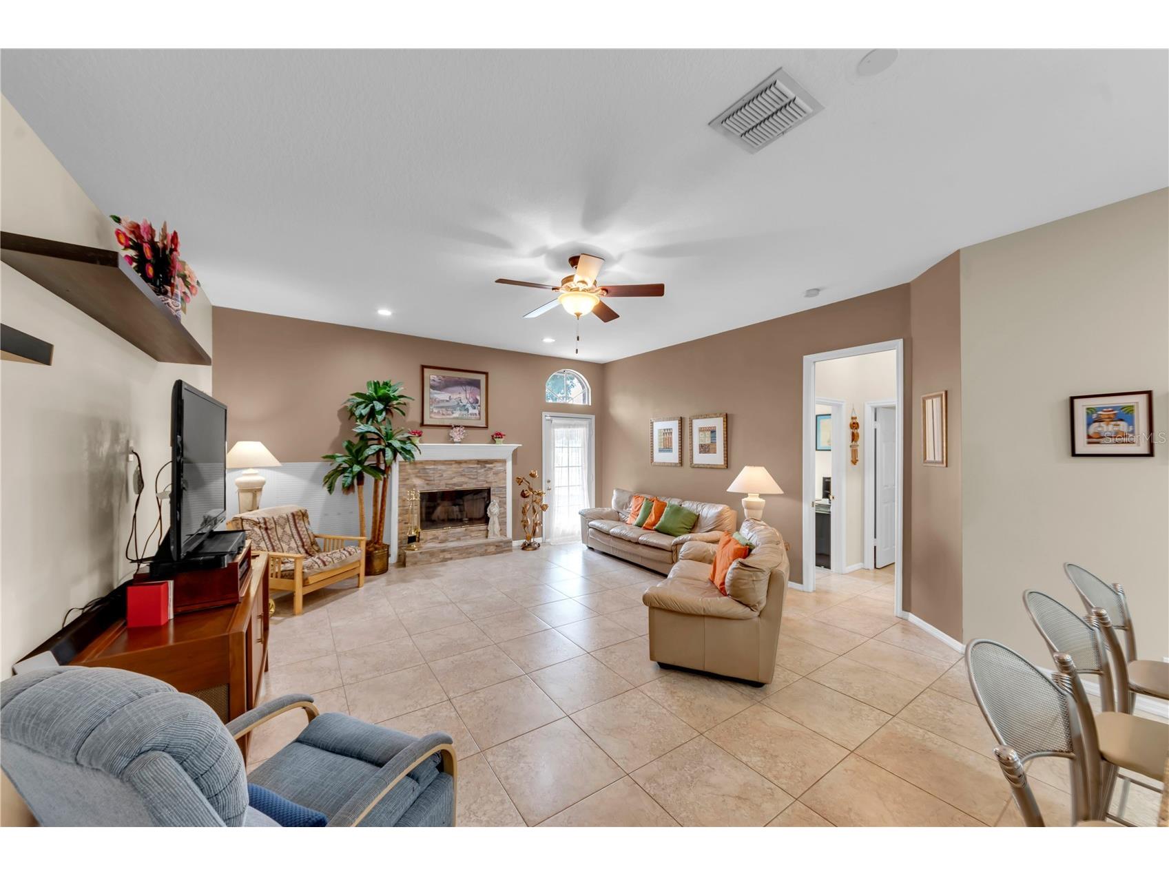 7816 Marigold Avenue Tampa FL 33614 TB8516994 image16
