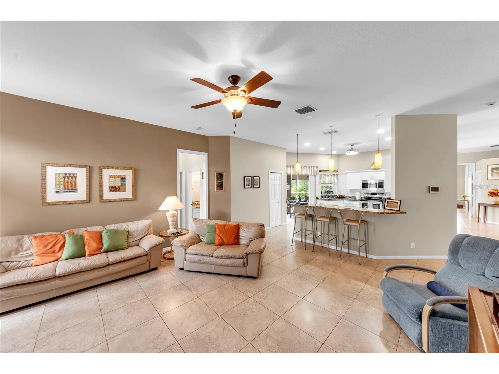 7816 Marigold Avenue Tampa FL 33614 TB8516994 image18