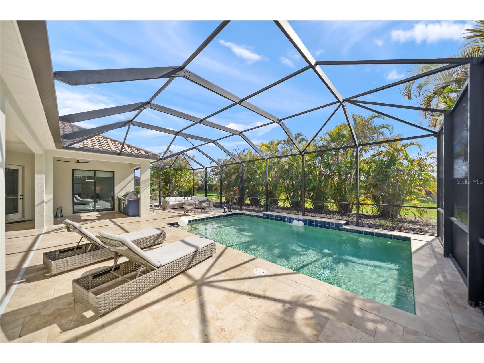7817 Passionflower Drive Sarasota FL 34241 A4684911 image3