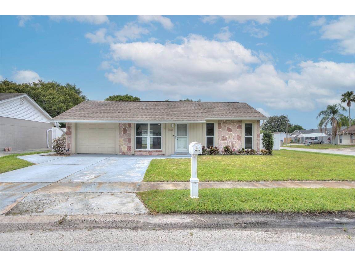 7818 Avenal Loop New Port Richey FL 34655 U8202286 image1
