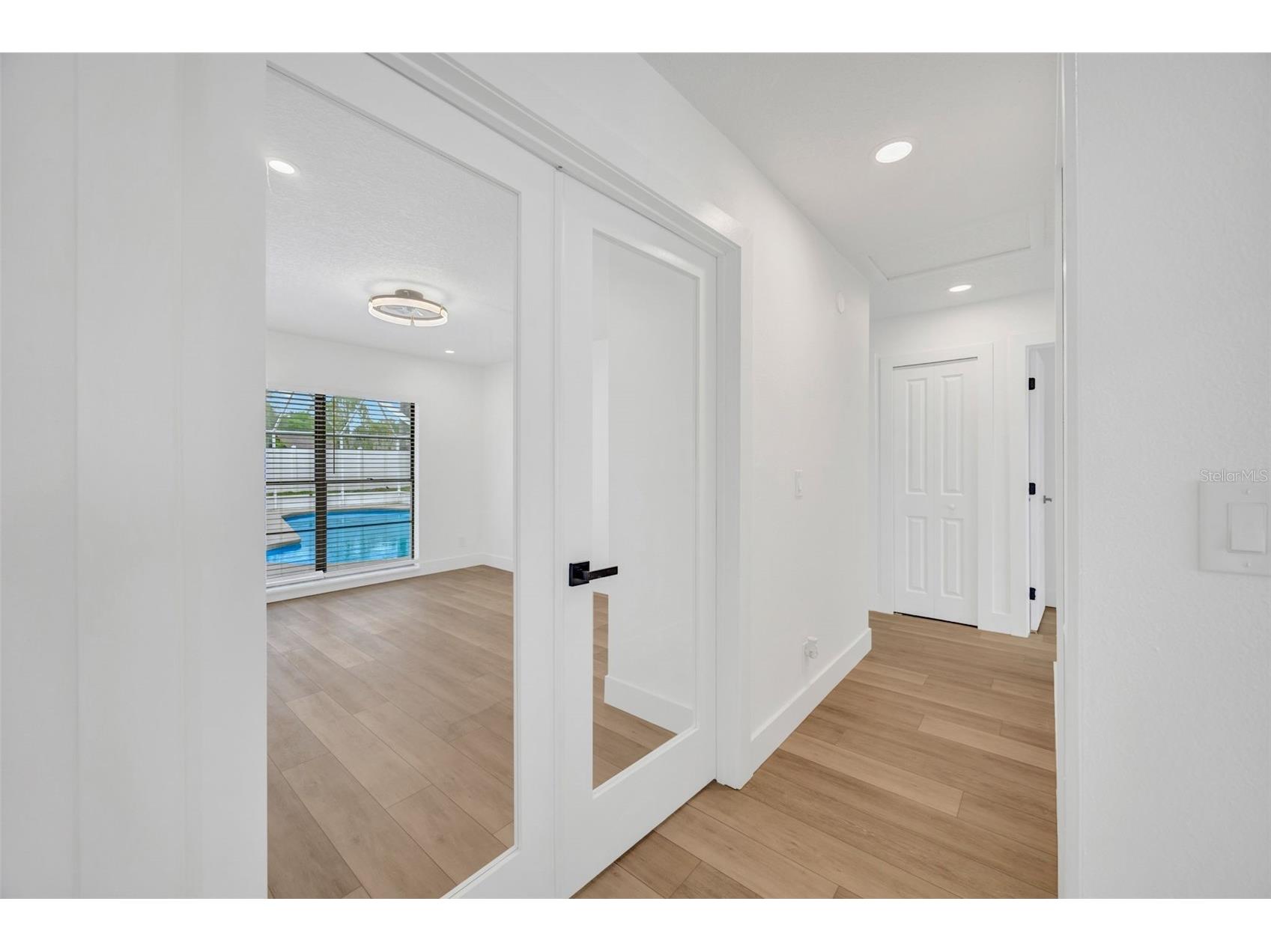 7818 Capwood Avenue Tampa FL 33637 TB8511958 image34