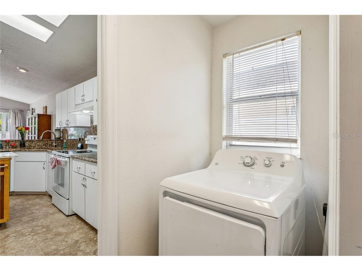 7818 Fashion Loop New Port Richey FL 34654 W7881136 image25