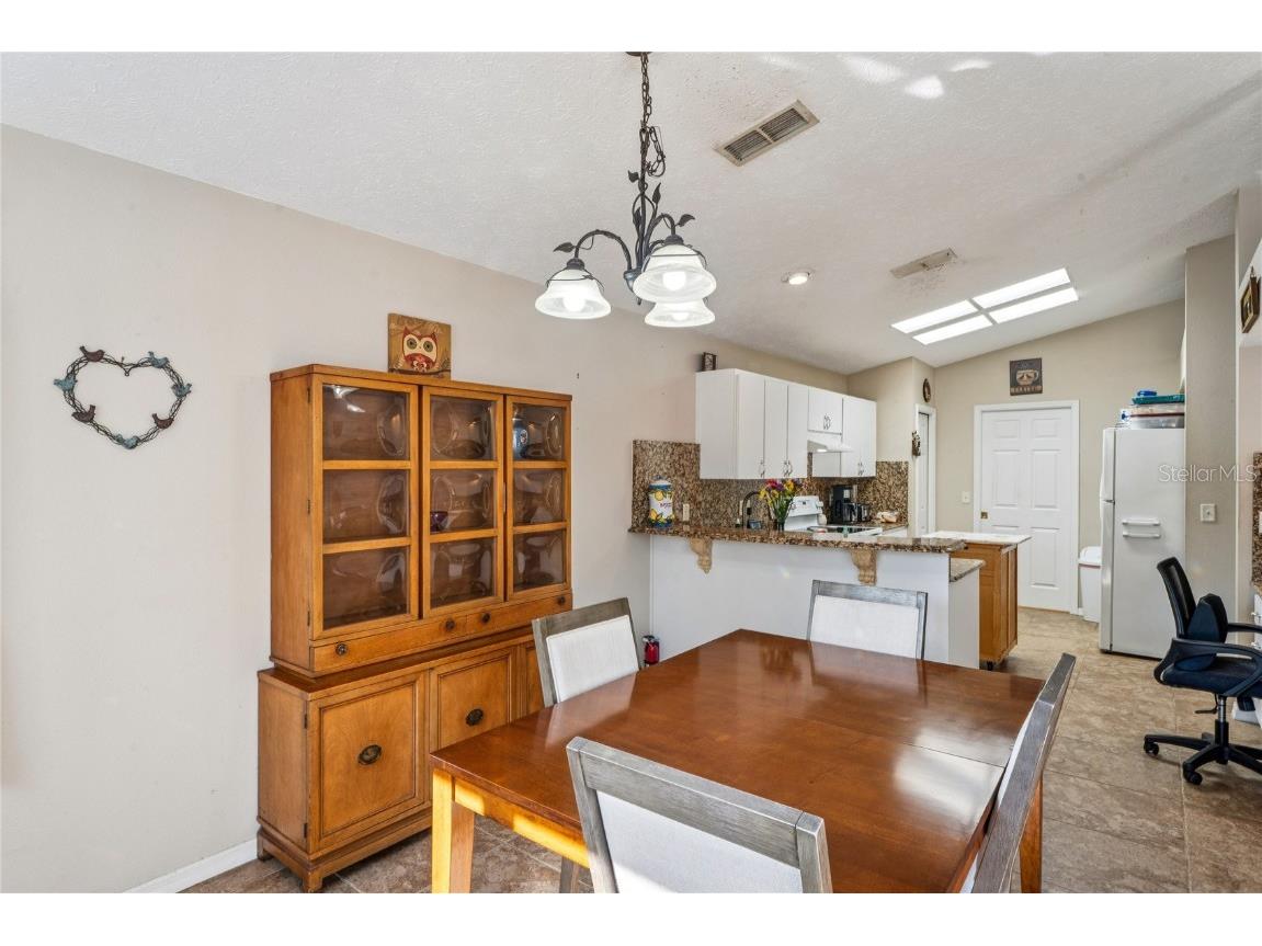 7818 Fashion Loop New Port Richey FL 34654 W7881136 image5