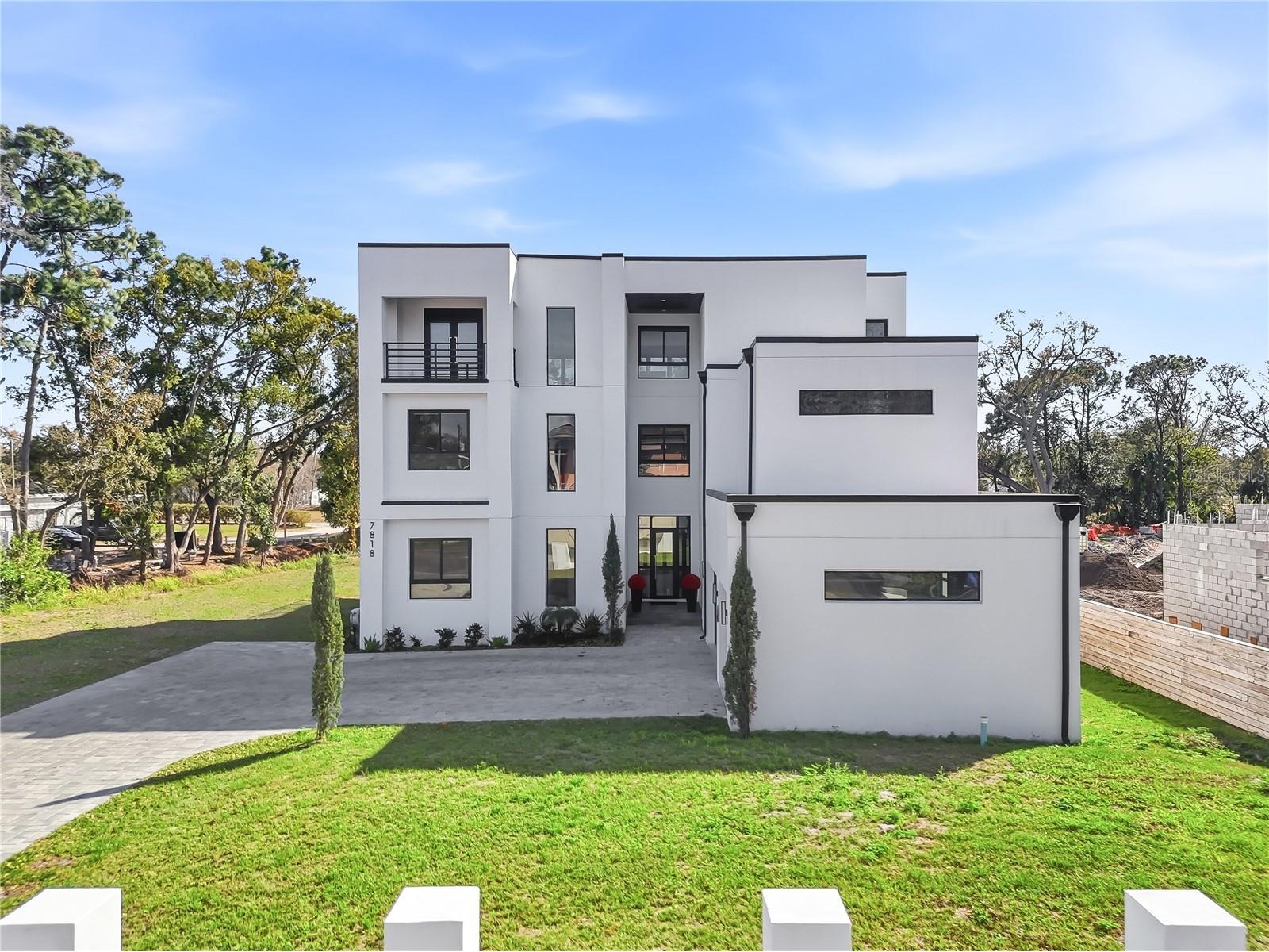 7818 N Hubert Avenue Tampa FL 33614 TB8478612 image1