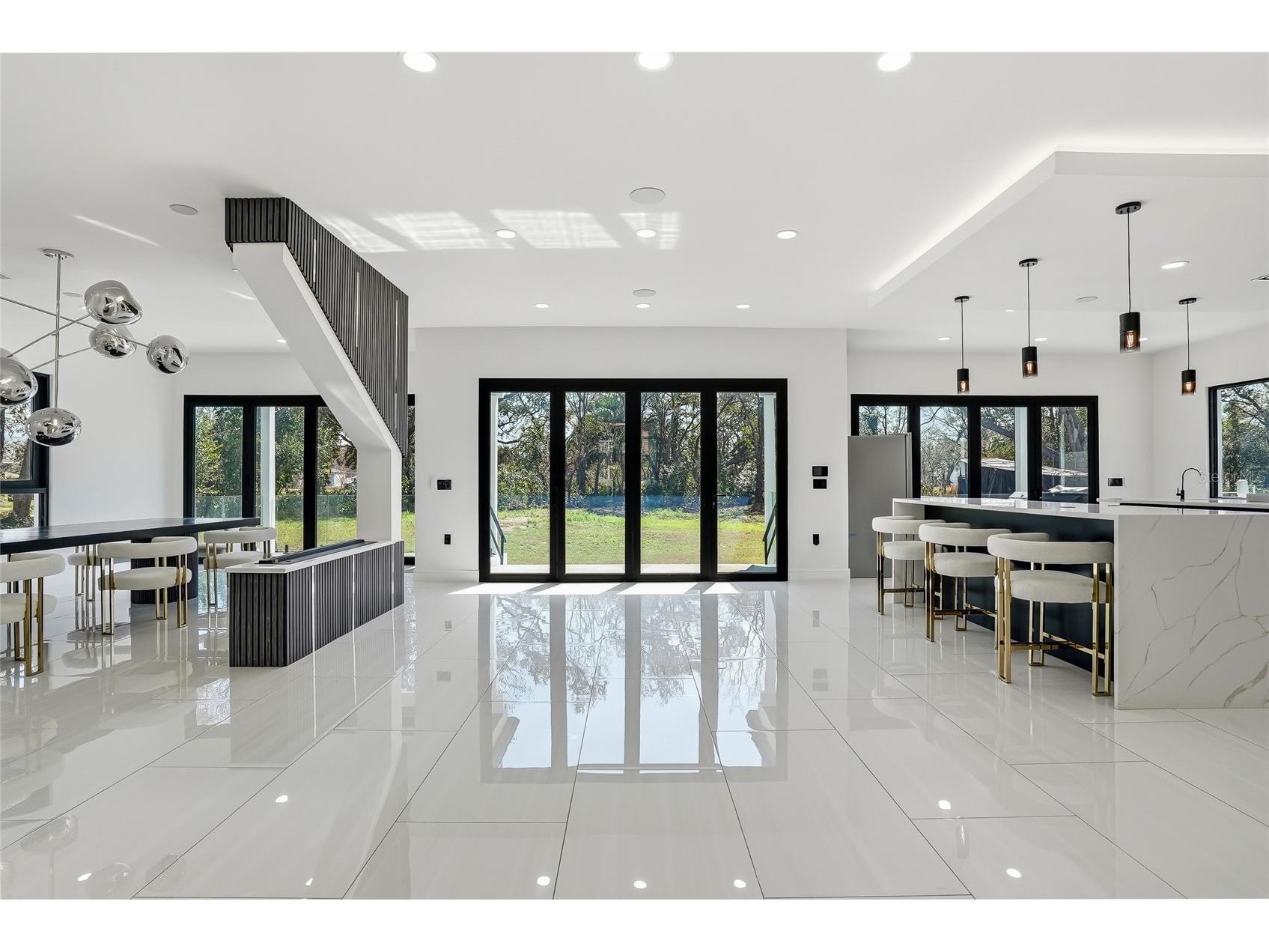 7818 N Hubert Avenue Tampa FL 33614 TB8478612 image10