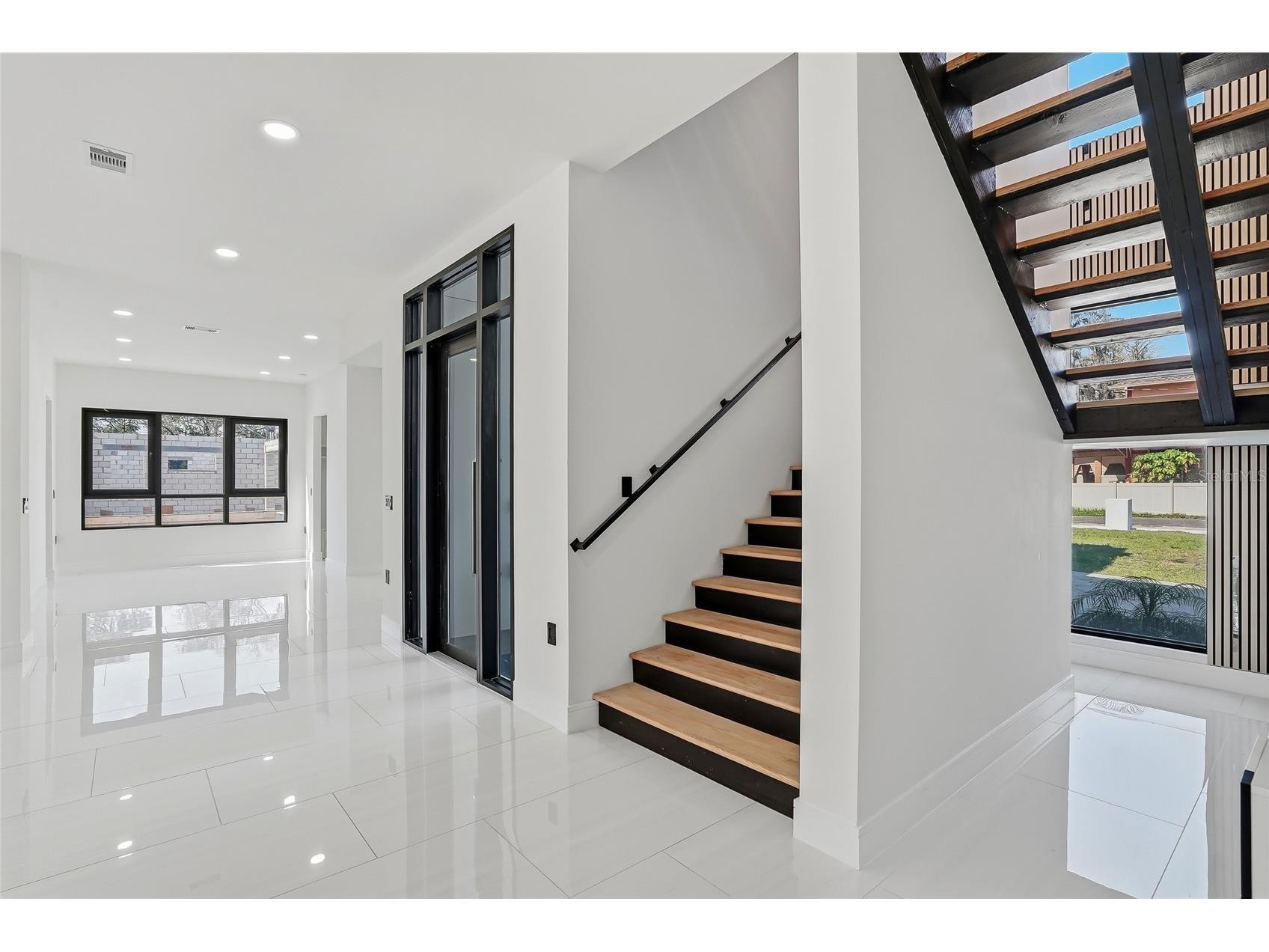 7818 N Hubert Avenue Tampa FL 33614 TB8478612 image29