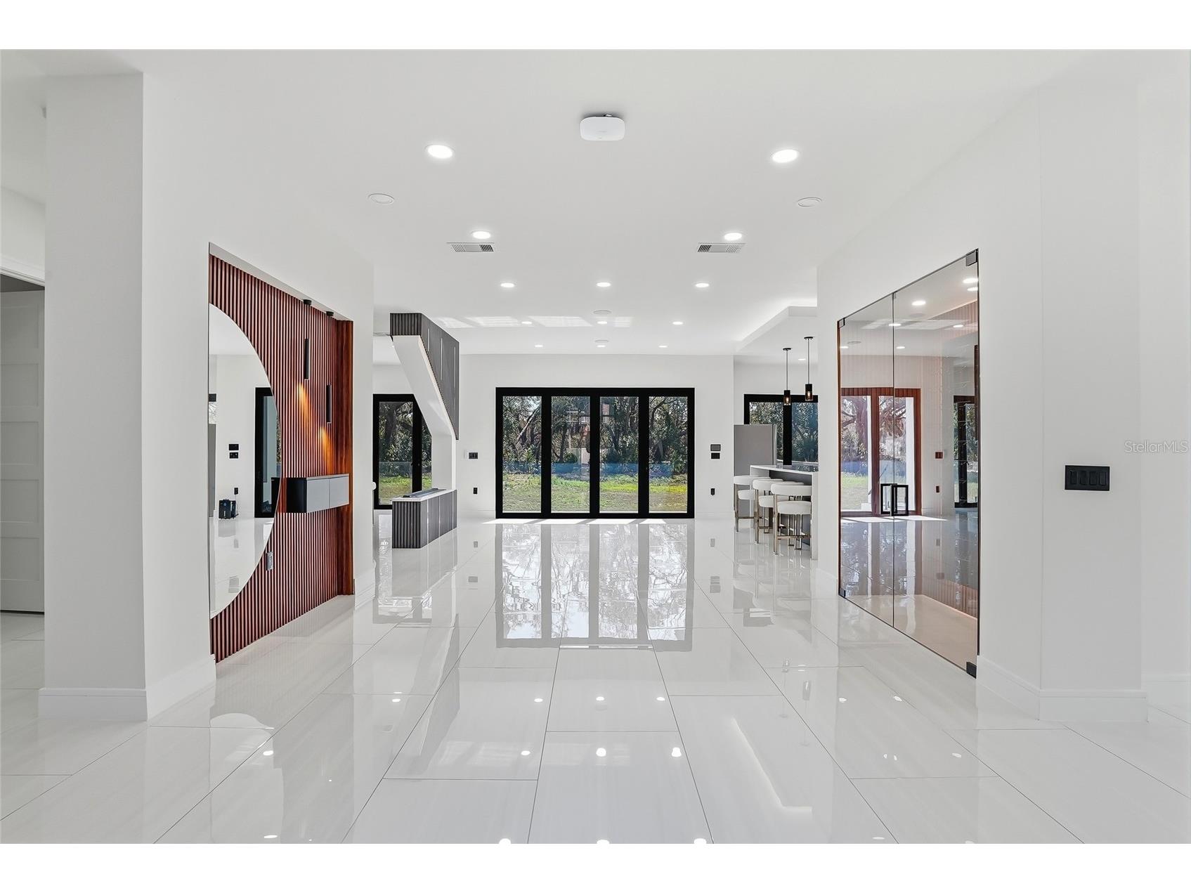 7818 N Hubert Avenue Tampa FL 33614 TB8478612 image6