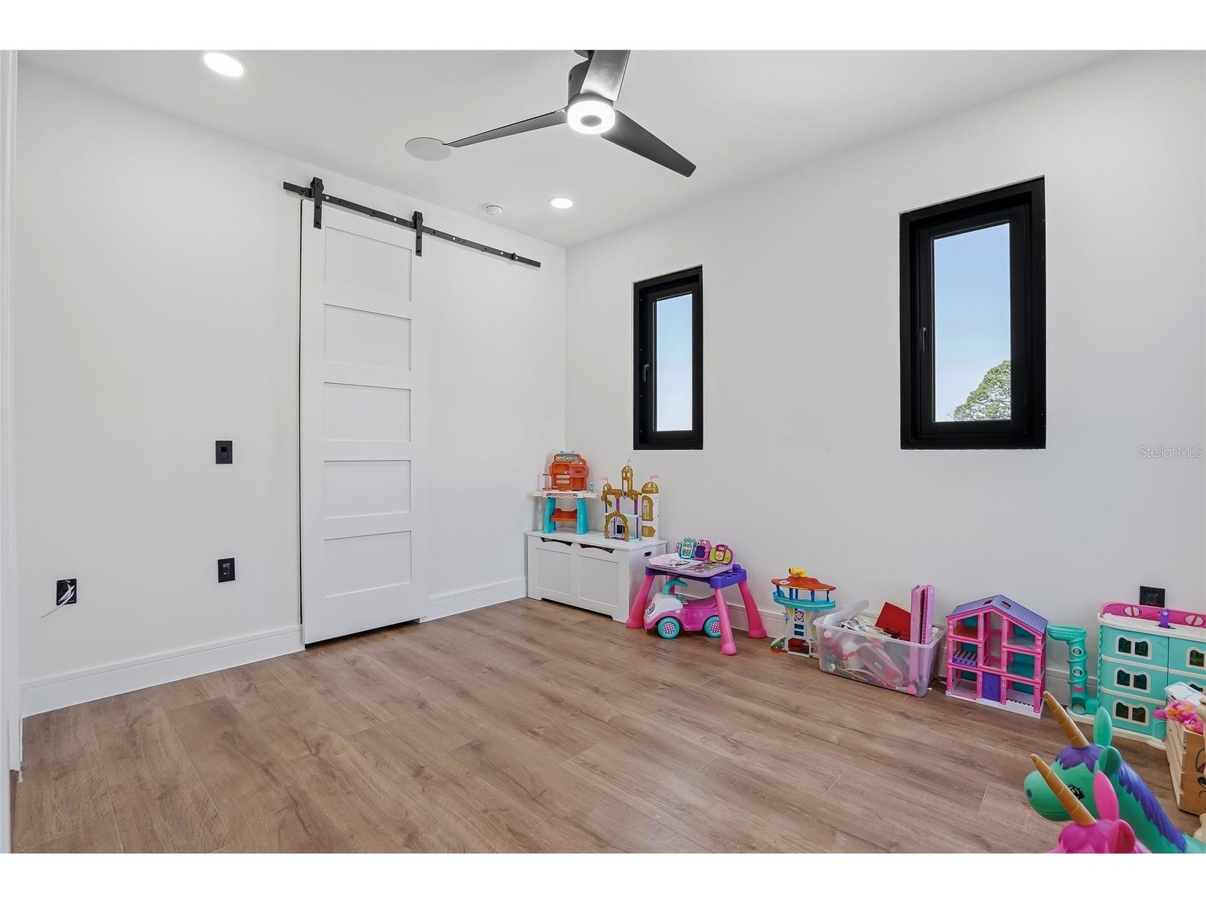7818 N Hubert Avenue Tampa FL 33614 TB8478612 image79