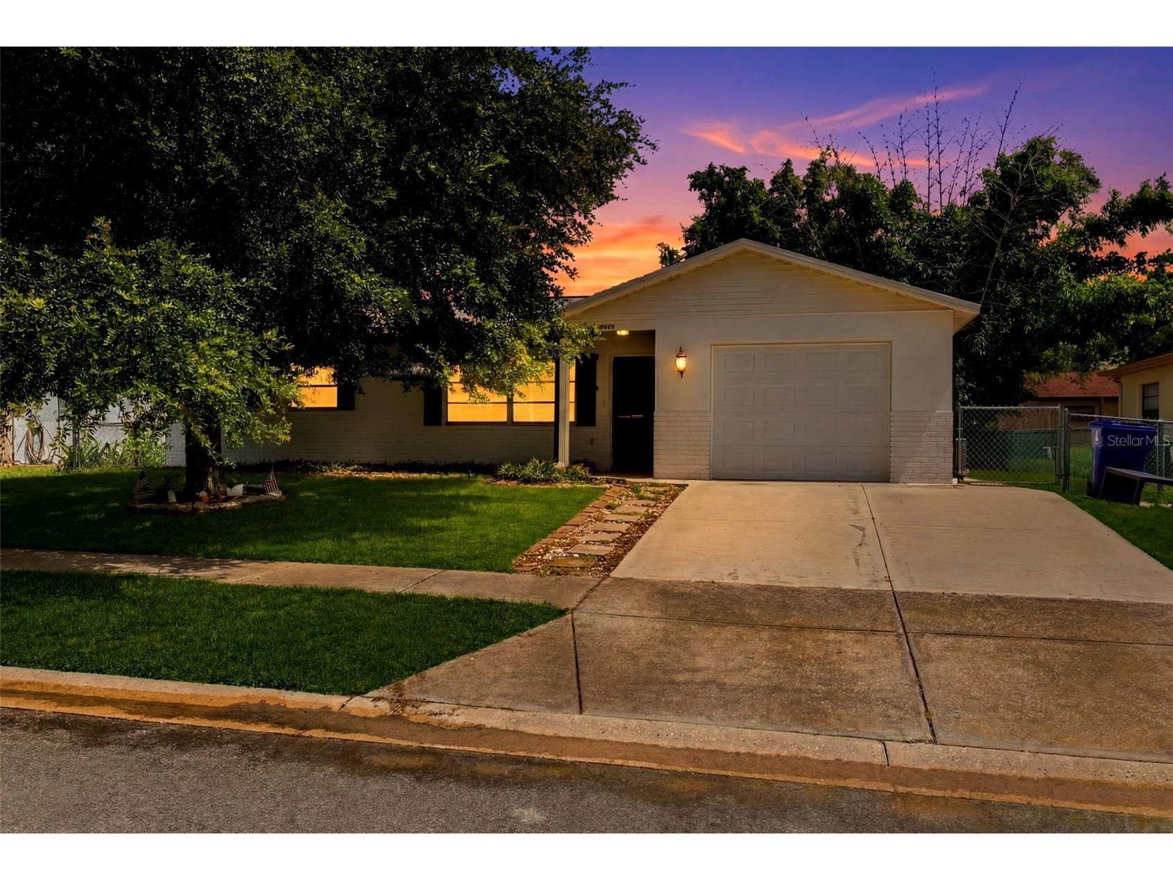 7819 Royal Stewart Drive New Port Richey FL 34653 W7887441 image1