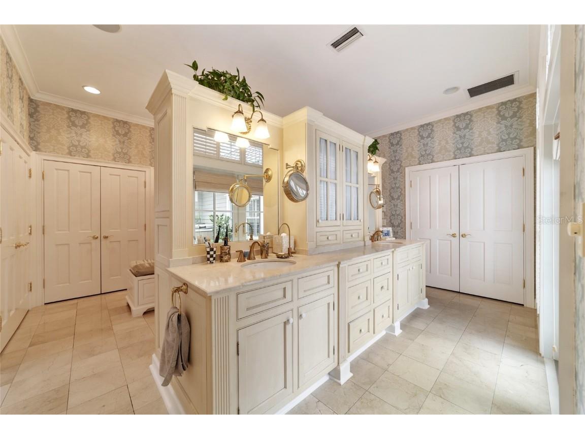 7819 SE 12th Circle Ocala FL 34480 OM687851 image26